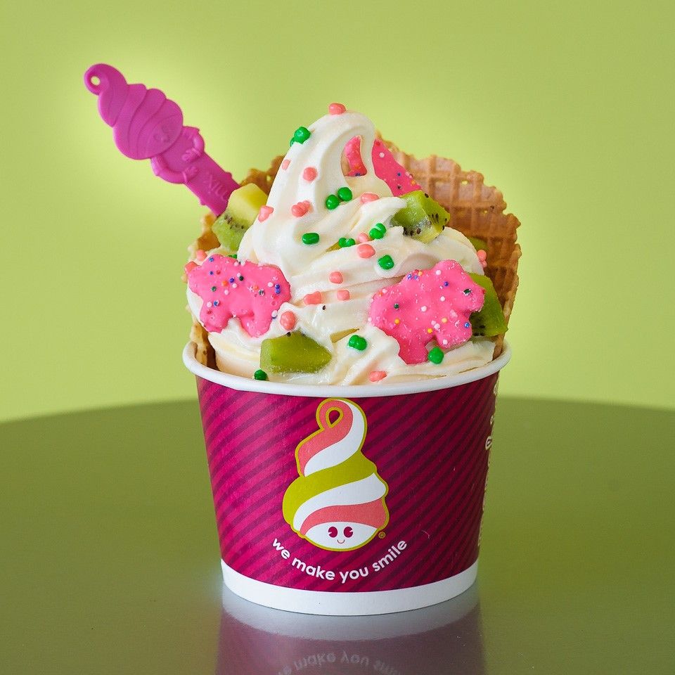 El Paso, TX Shopping Mall | The Fountains at Farah | Menchie&#39;s Frozen Yogurt