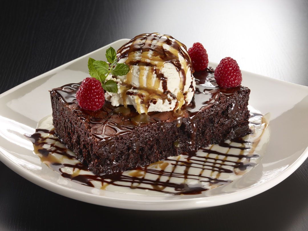 El Paso, TX Shopping Mall The Fountains at Farah Kona Grill